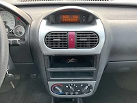 2006 - opel - corsa - 1.2-16v silverline - personenauto - afbeelding 11 van  12