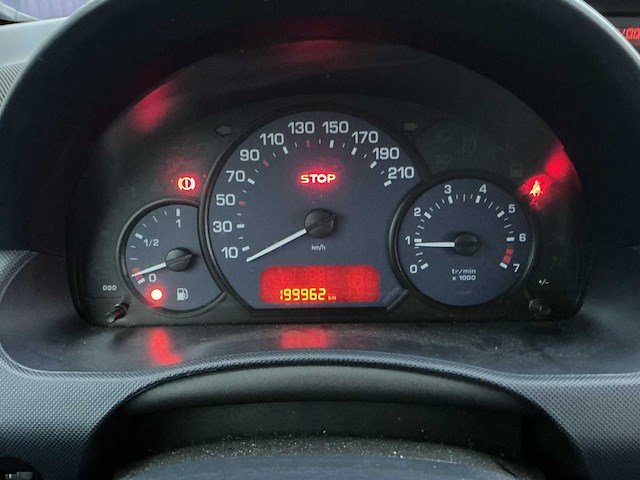 2006 - peugeot - 1007 - 1.4 urban - personenauto - afbeelding 15 van  15