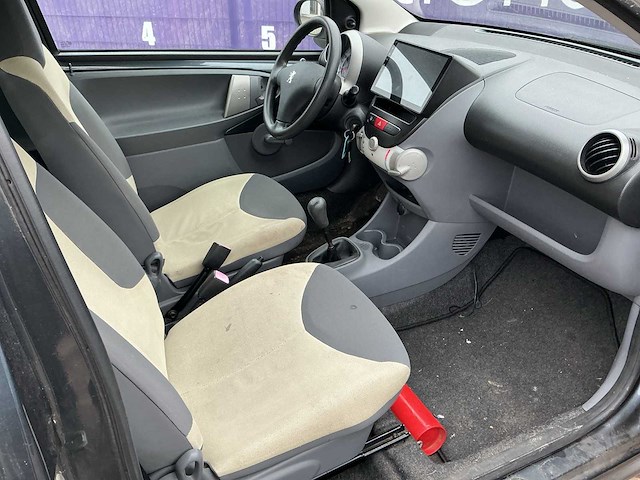 2006 - peugeot - 107 - 1.0-12v xr - personenauto - afbeelding 4 van  8