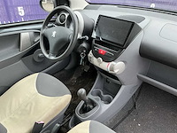 2006 - peugeot - 107 - 1.0-12v xr - personenauto - afbeelding 6 van  8