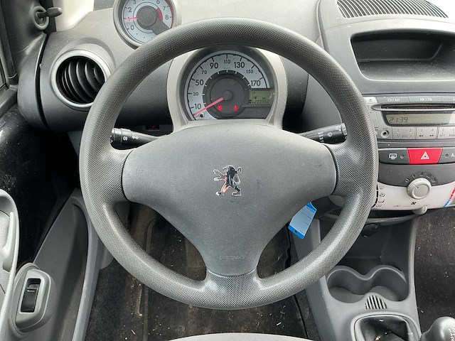 2006 - peugeot - 107 - 1.0-12v xs - personenauto - afbeelding 11 van  11