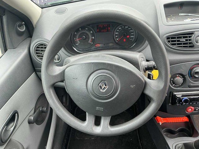 2006 - renault - clio - 1.2-16v authentique - personenauto - afbeelding 9 van  10