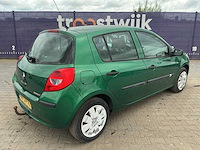 2006 - renault - clio - 1.2-16v authentique - personenauto - afbeelding 8 van  10