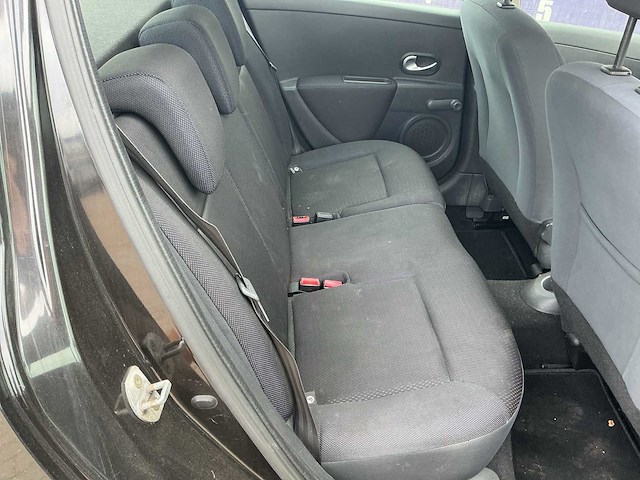 2006 - renault - clio - 1.2-16v team spirit - personenauto - afbeelding 9 van  12