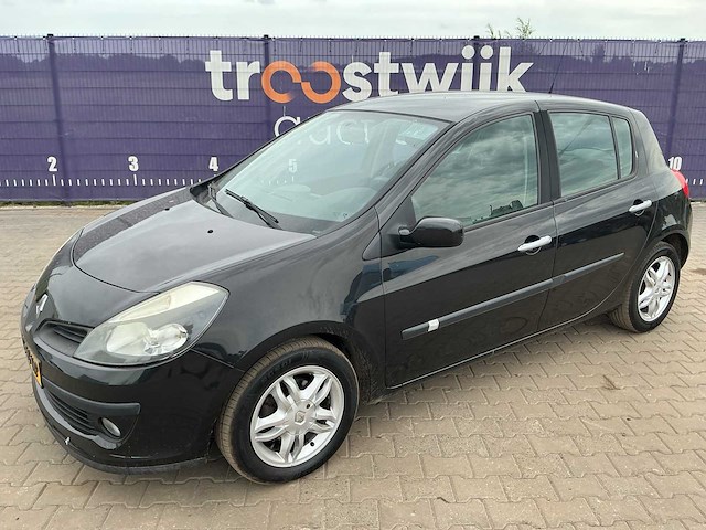 2006 - renault - clio - 1.2-16v team spirit - personenauto - afbeelding 1 van  12
