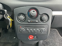 2006 - renault - clio - 1.2-16v team spirit - personenauto - afbeelding 11 van  12