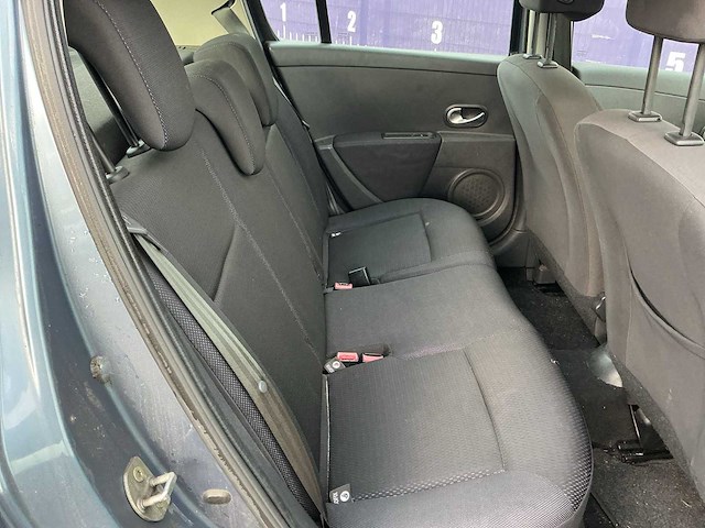 2006 - renault - clio - 1.4-16v dynam.luxe - personenauto - afbeelding 6 van  13