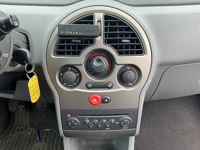 2006 - renault - modus - 1.2-16v air - personenauto - afbeelding 11 van  12