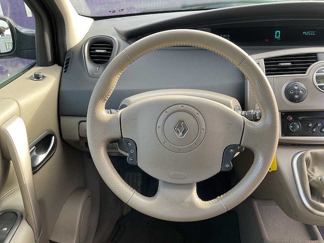 2006 - renault - scénic - 2.0-16v priv.luxe - personenauto - afbeelding 3 van  14