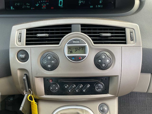 2006 - renault - scénic - 2.0-16v priv.luxe - personenauto - afbeelding 14 van  14