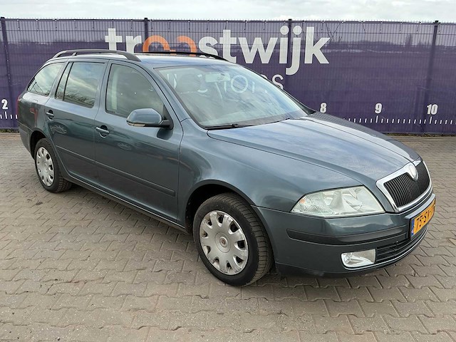 2006 - skoda - octavia combi - 1.6 ambiente - personenauto - afbeelding 6 van  12
