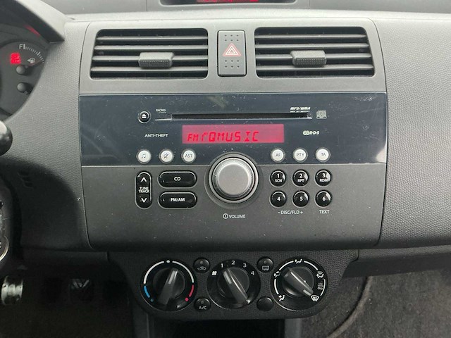 2006 - suzuki - swift - 1.5 exclusive - personenauto - afbeelding 8 van  13