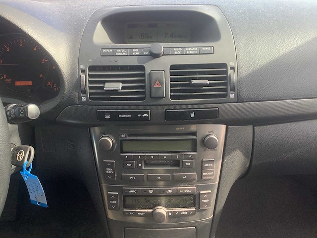 2006 - toyota - avensis wagon - 2.2 d-4d linea luna - personenauto - afbeelding 8 van  12