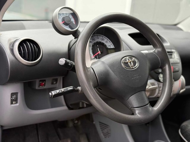 2006 - toyota - aygo - 1.0-12v sport - personenauto - afbeelding 6 van  19