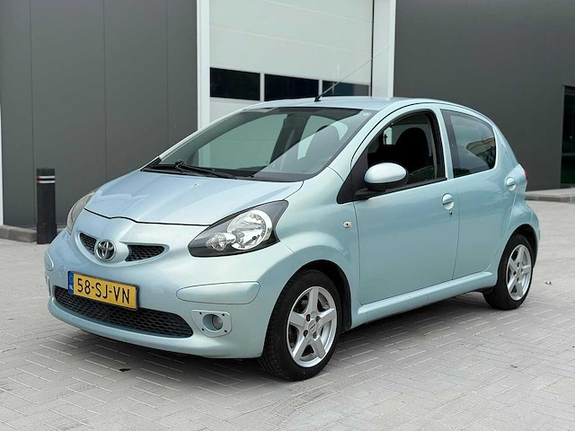 2006 - toyota - aygo - 1.0-12v sport - personenauto - afbeelding 1 van  19