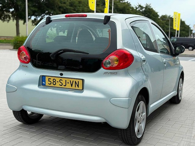 2006 - toyota - aygo - 1.0-12v sport - personenauto - afbeelding 19 van  19