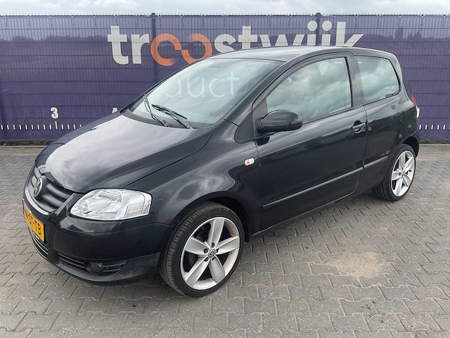 2006 - volkswagen - fox - 1.4 trendline - personenauto - afbeelding 1 van  12
