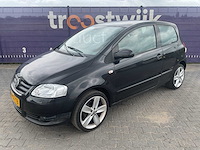 2006 - volkswagen - fox - 1.4 trendline - personenauto - afbeelding 1 van  12