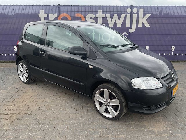 2006 - volkswagen - fox - 1.4 trendline - personenauto - afbeelding 2 van  12