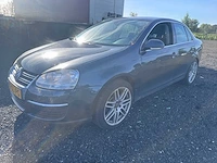 2006 - volkswagen - jetta - 1.6 fsi comfortline - 80-sl-pg - afbeelding 1 van  18