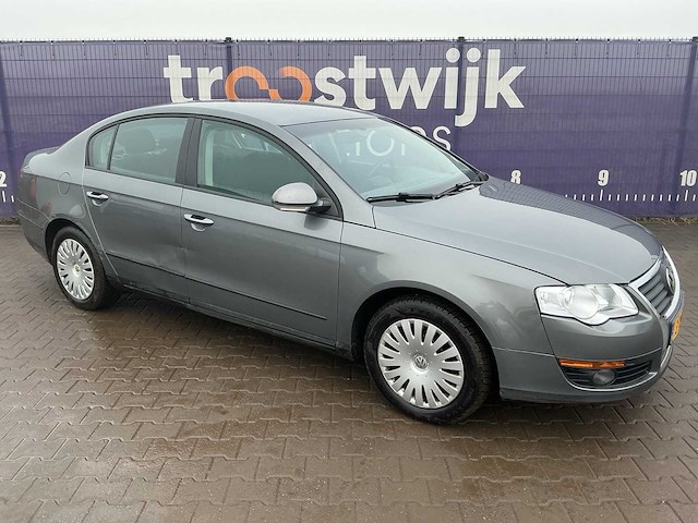 2006 - volkswagen - passat - 1.6 fsi highline - personenauto - afbeelding 4 van  9