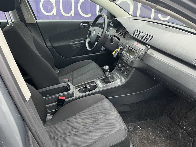 2006 - volkswagen - passat - 1.6 fsi highline - personenauto - afbeelding 8 van  12