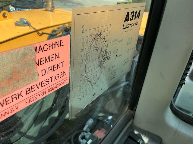 2006 a314 banden graafmachine - afbeelding 18 van  29