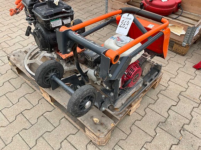 2006 altrad / belle fc3612e trilplaat - afbeelding 6 van  11
