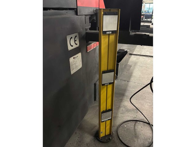 2006 amada lc1212a4nt cnc-gestuurde lasersnijmachine - afbeelding 25 van  30