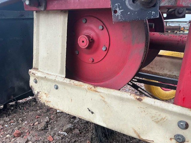 2006 apkil z-222 straatveegmachine - afbeelding 2 van  11