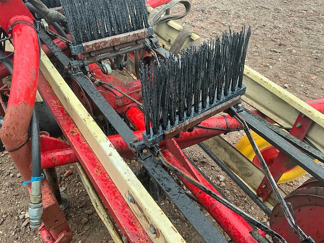 2006 apkil z-222 straatveegmachine - afbeelding 8 van  11