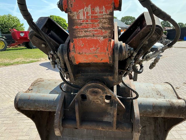 2006 atlas 1505m banden graafmachine - afbeelding 15 van  40