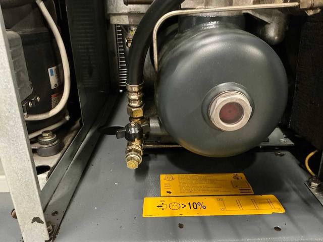 2006 atlas copco ga11vsd ff schroefcompressor - afbeelding 9 van  22