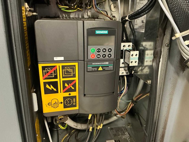 2006 atlas copco ga11vsd ff schroefcompressor - afbeelding 11 van  22