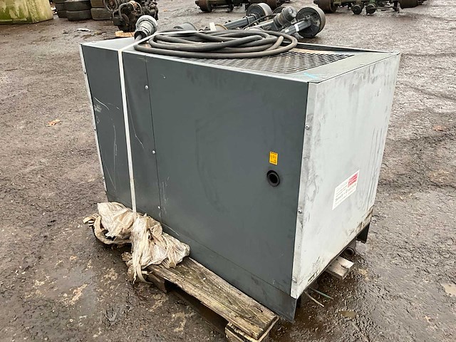 2006 atlas copco ga22 luchtcompressor - afbeelding 3 van  8