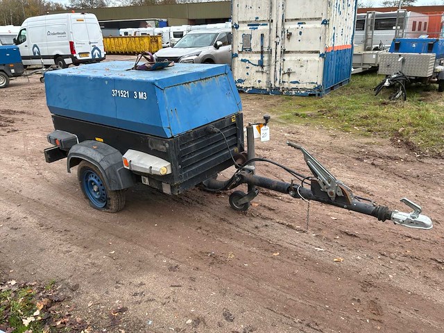 2006 atlas copco xas 5700 eurobox luchtcompressor - afbeelding 17 van  19
