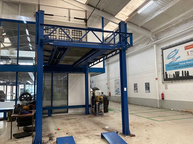 2006 auto lift 1900kg - afbeelding 6 van  8