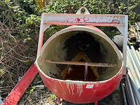 2006 beco kubel 1500lr70l betonkubel - afbeelding 1 van  3