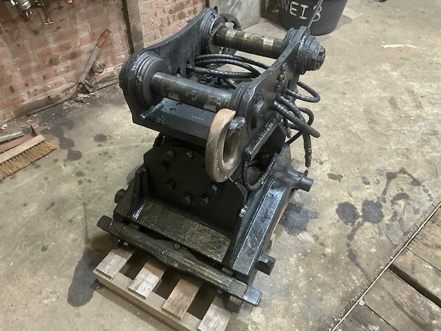 2006 beco sw2h kantelstuk - afbeelding 7 van  11