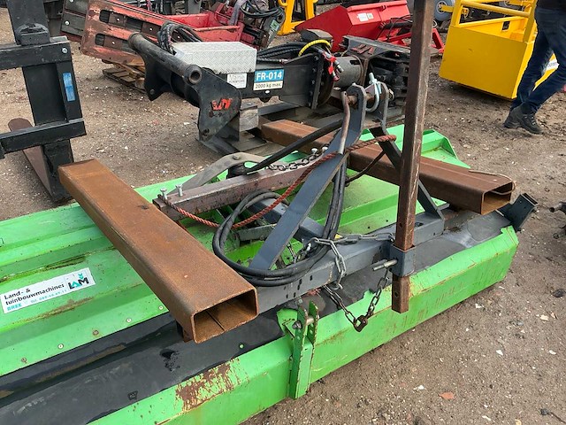 2006 bemo 2300 agrar hydraulische straatveegmachine - afbeelding 8 van  10