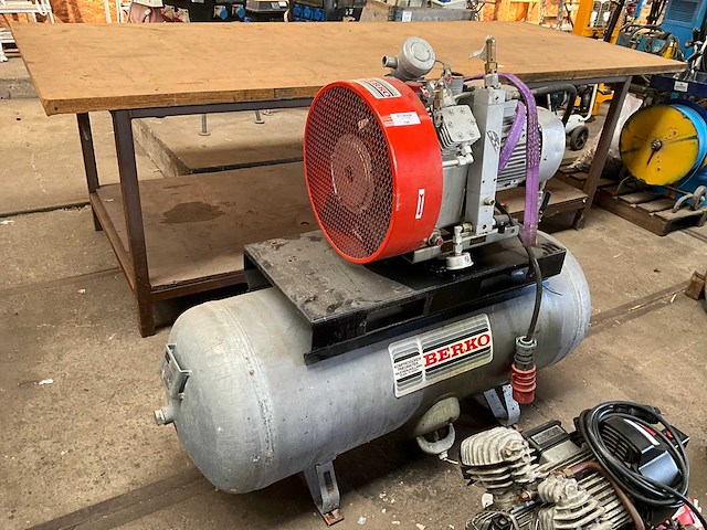 2006 berko zuigercompressor - afbeelding 1 van  2