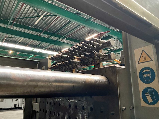 2006 bmb kw28pi/3450 spuitgietmachine - afbeelding 13 van  36