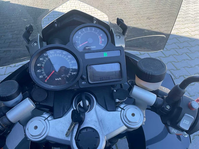 2006 bmw - r1200 st - motorcycle - afbeelding 10 van  10