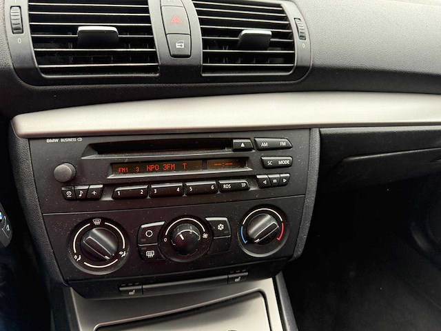 2006 bmw 1-serie 118i personenauto - afbeelding 3 van  14