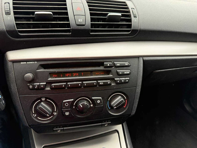 2006 bmw 1-serie 118i personenauto - afbeelding 3 van  14