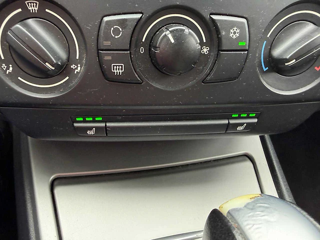 2006 bmw 1-serie 118i personenauto - afbeelding 4 van  14