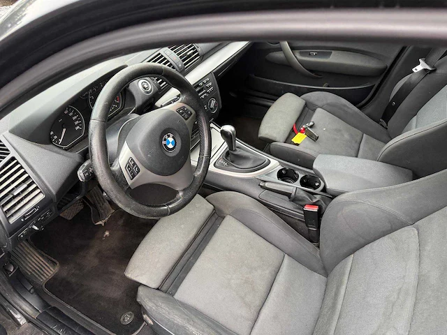 2006 bmw 1-serie 118i personenauto - afbeelding 11 van  14