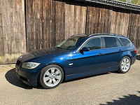 2006 bmw 3-serie touring 325i high executive personenauto - afbeelding 26 van  30