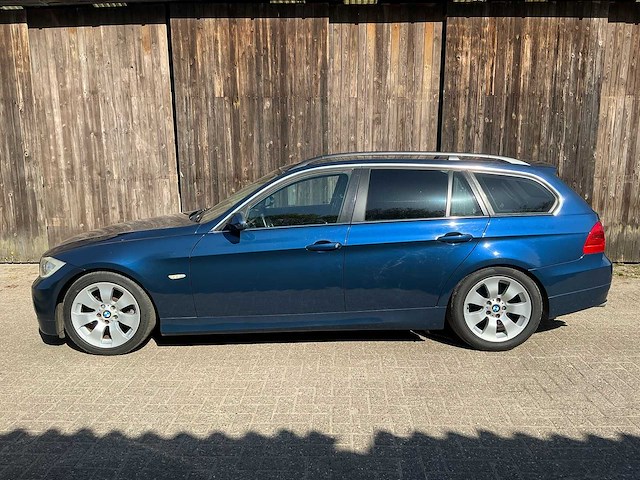 2006 bmw 3-serie touring 325i high executive personenauto - afbeelding 27 van  30
