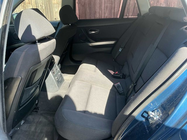 2006 bmw 3-serie touring 325i high executive personenauto - afbeelding 8 van  16